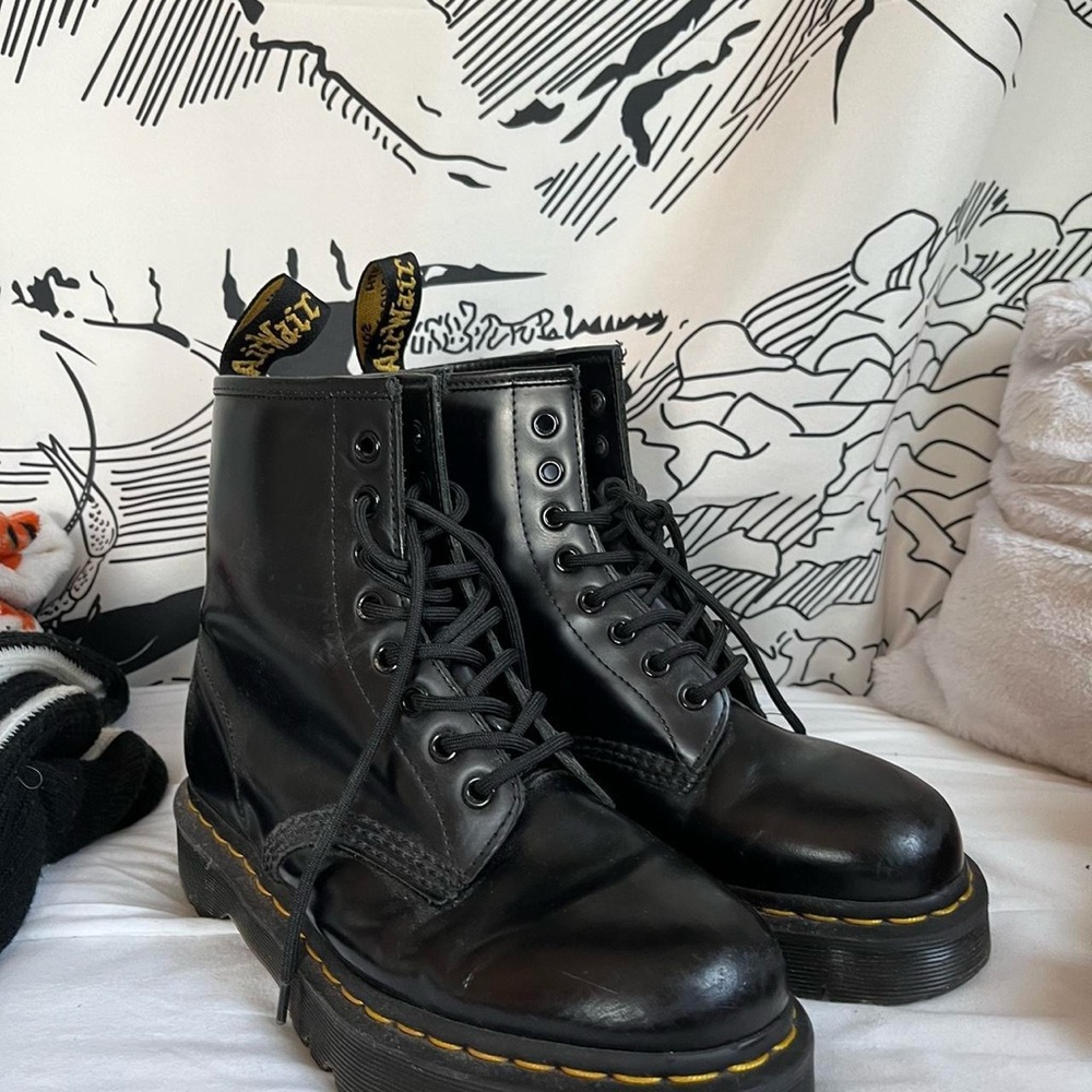 Doc Marten- 1460 Bex Smooth Leather Lace Up Boots